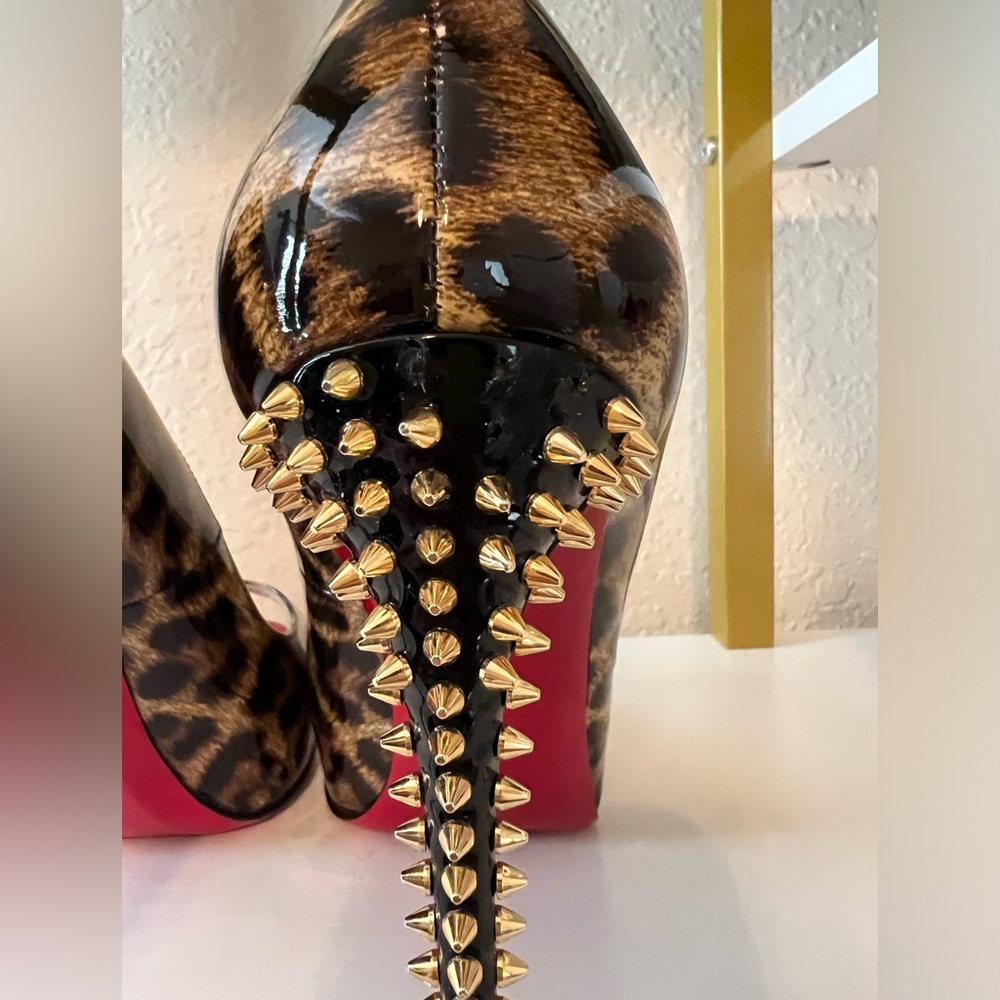 Christian Louboutin Brown/Beige Leopard Print Spikes Platform Pump - Picture 6 of 10